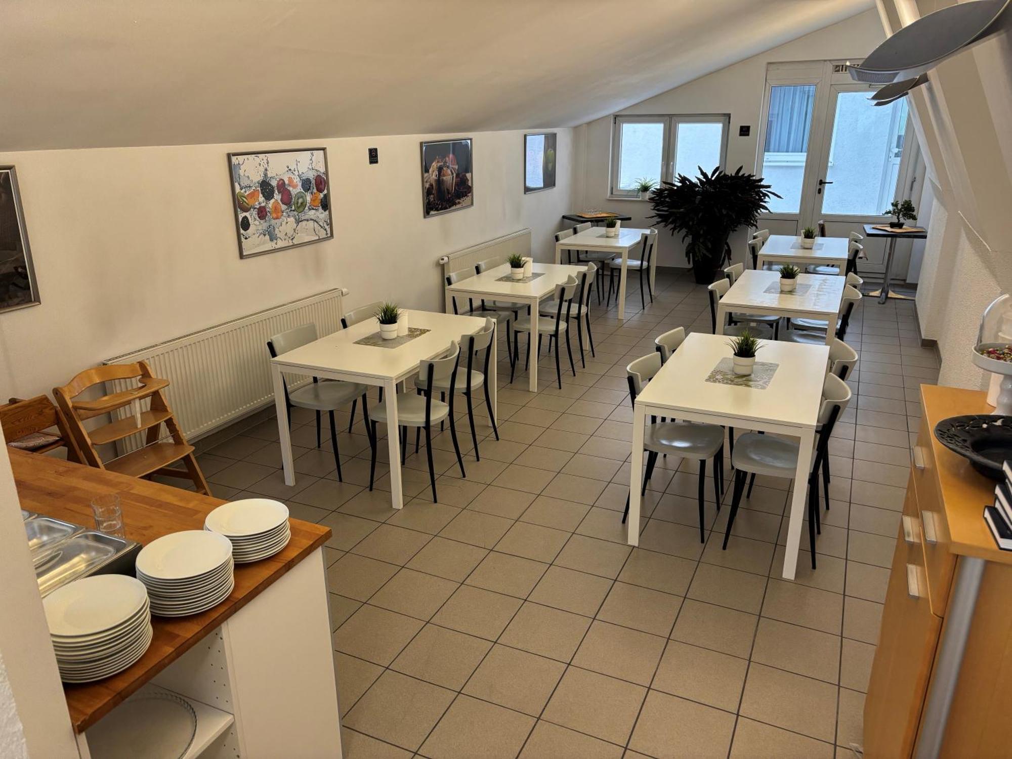 Motel Drei Koenig- Ihr Transithotel Heimsheim Exterior foto